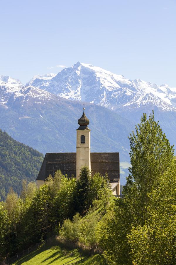 Hotel Gasthaus Weisskugel Mals im Vinschgau Exterior foto